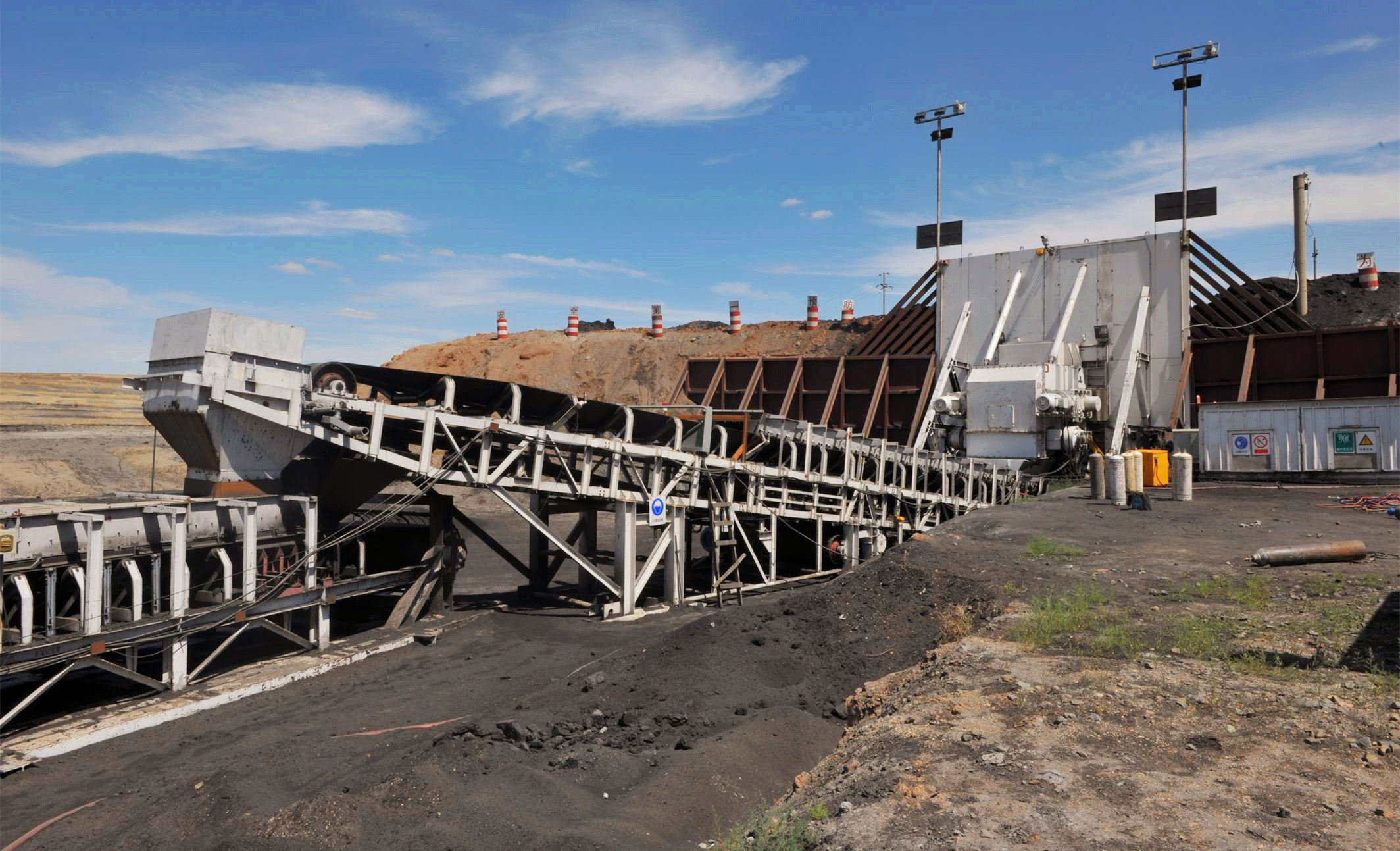 ��OUT�����й�ú̿��е����������໯��ӭ���»�����